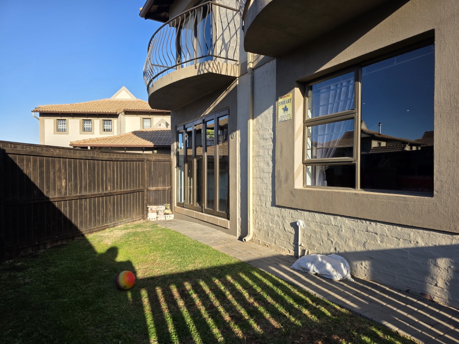 3 Bedroom Property for Sale in Wavecrest Eastern Cape